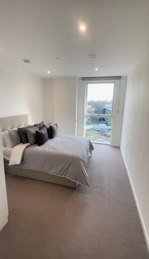 Immaculate 2Bed Apartment In London- City Views Exterior photo